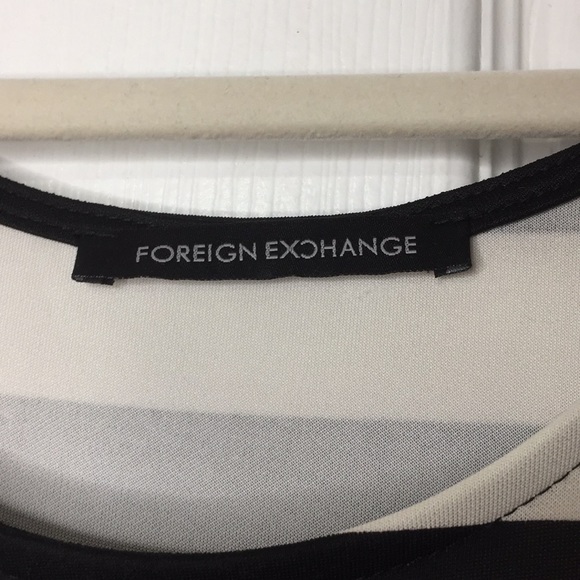 🛎Black and white stripe skater dress medium (Q) - Picture 4 of 6